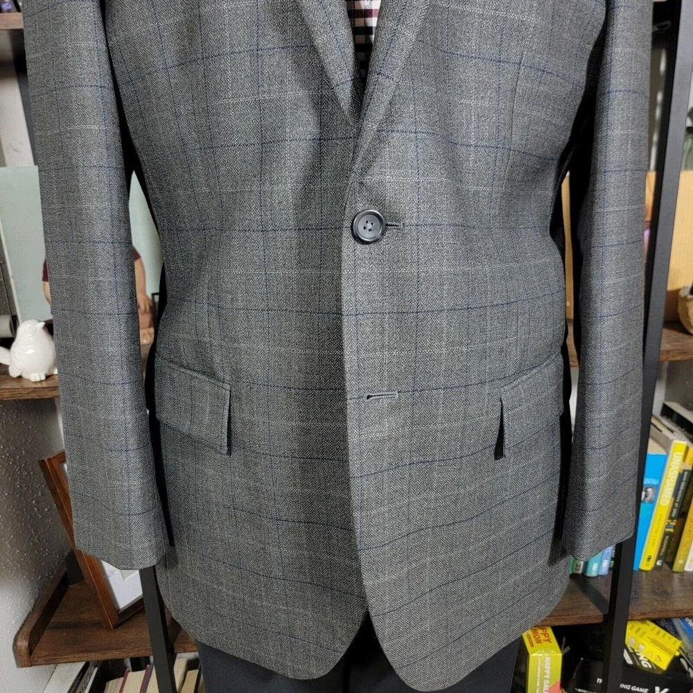 Pronto Uomo Platinum Men's Sport Coat Two Button Gray Plaid Herringbone Size 42R
